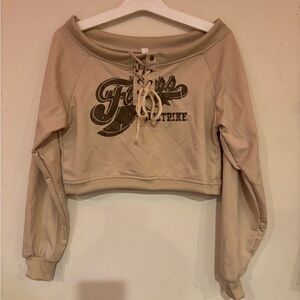 Long sleeve crop top